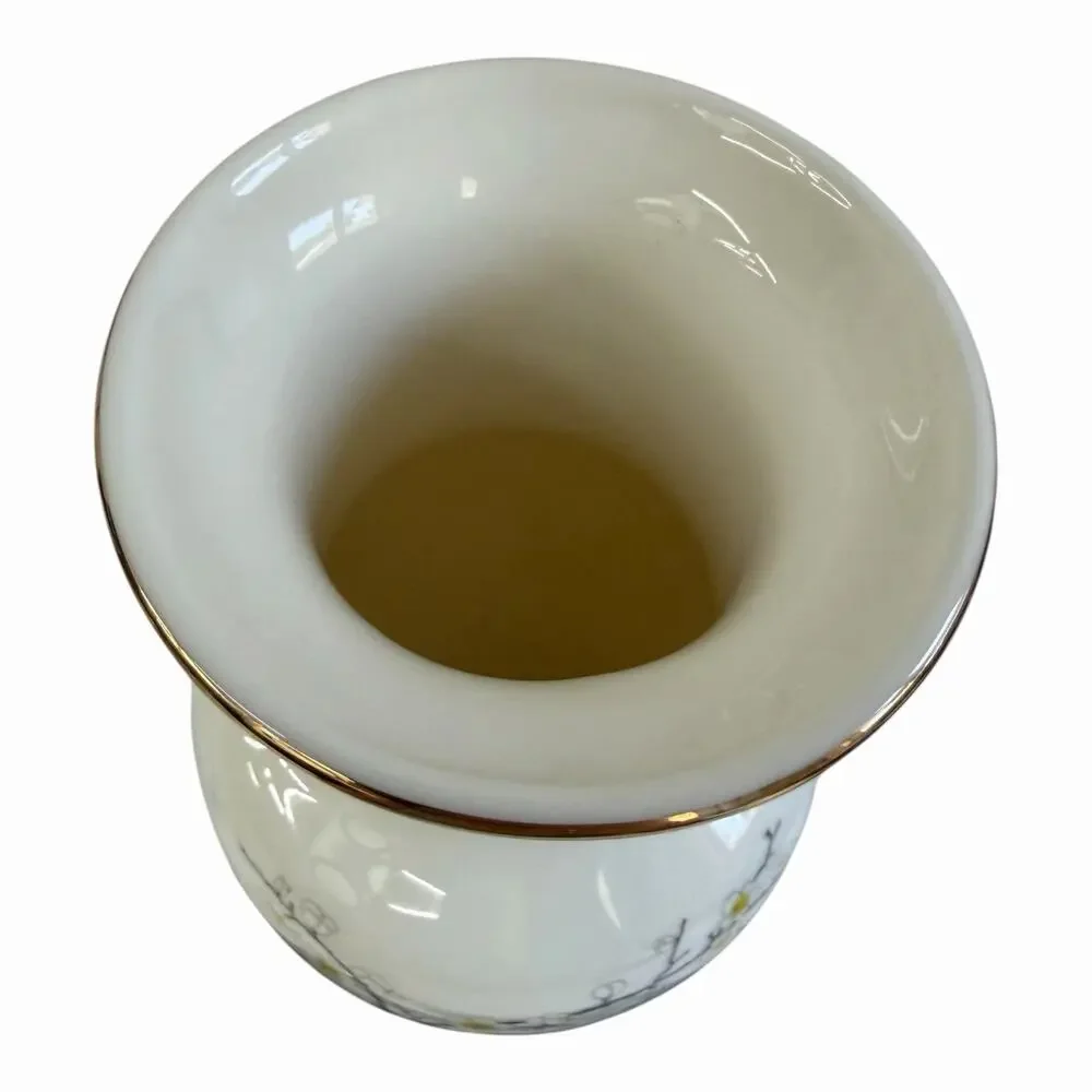 Vintage JAY White Porcelain Vase Fine China Handpainted Birds Gold Trim Japan
